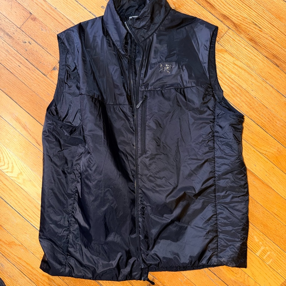 Arc'teryx Black Men's Vest